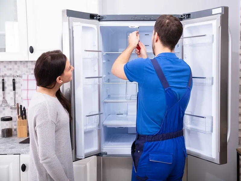 Người dùng chỉ nên tự xử lý các lỗi đơn giản, còn lỗi liên quan đến điện, quạt, gas hoặc block cần thợ chuyên môn.